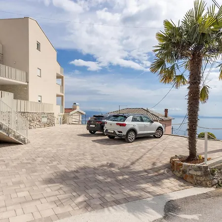 In Bregi With House Sea View Breza