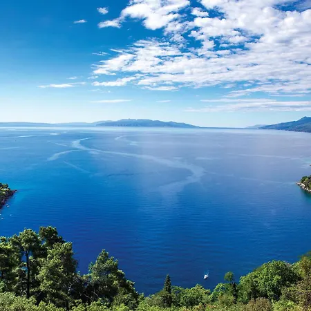 In Bregi With House Sea View Breza